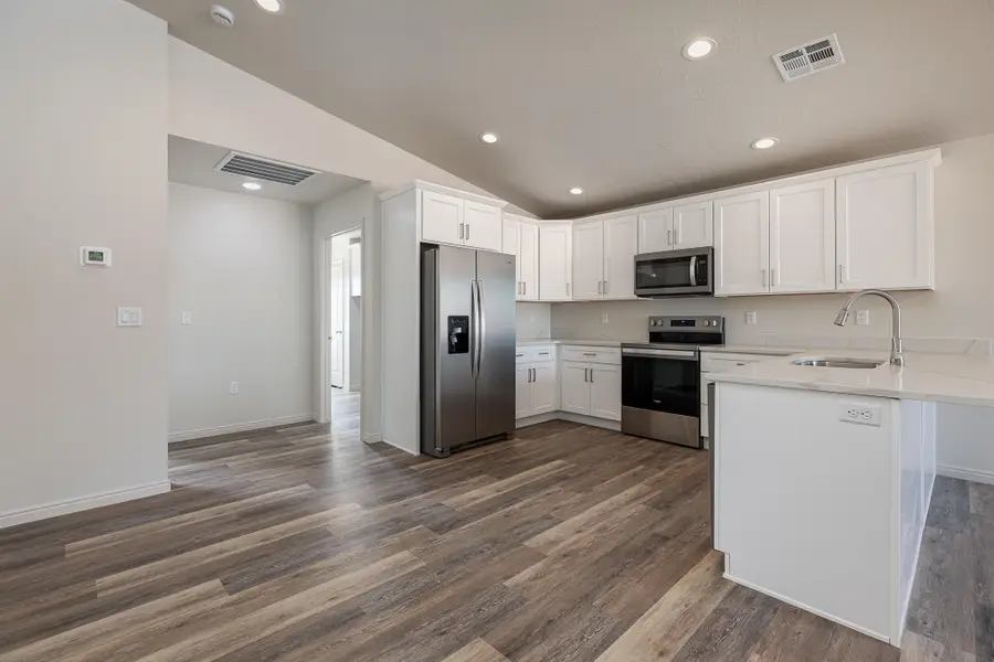 485 W Vance Dr, Kanab, UT 84741 - #2