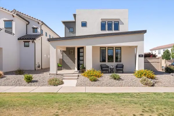 777 W Red Marble Ln, St George, UT 84790