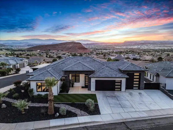 2276 S Birken St, Washington, UT 84780