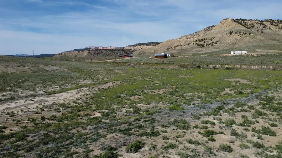 1250 N 100 E, Tropic, UT 84776 - #3