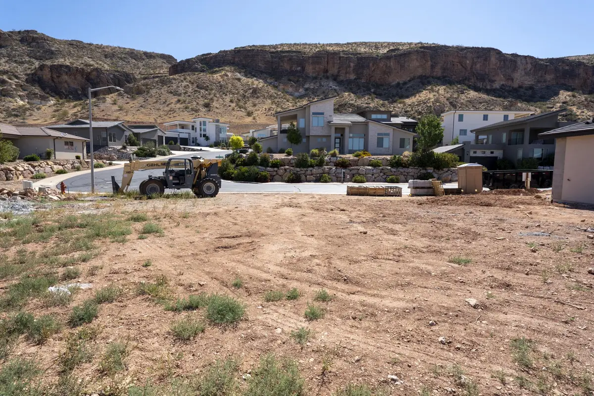 459 N 200, La Verkin, UT 84745 - #1