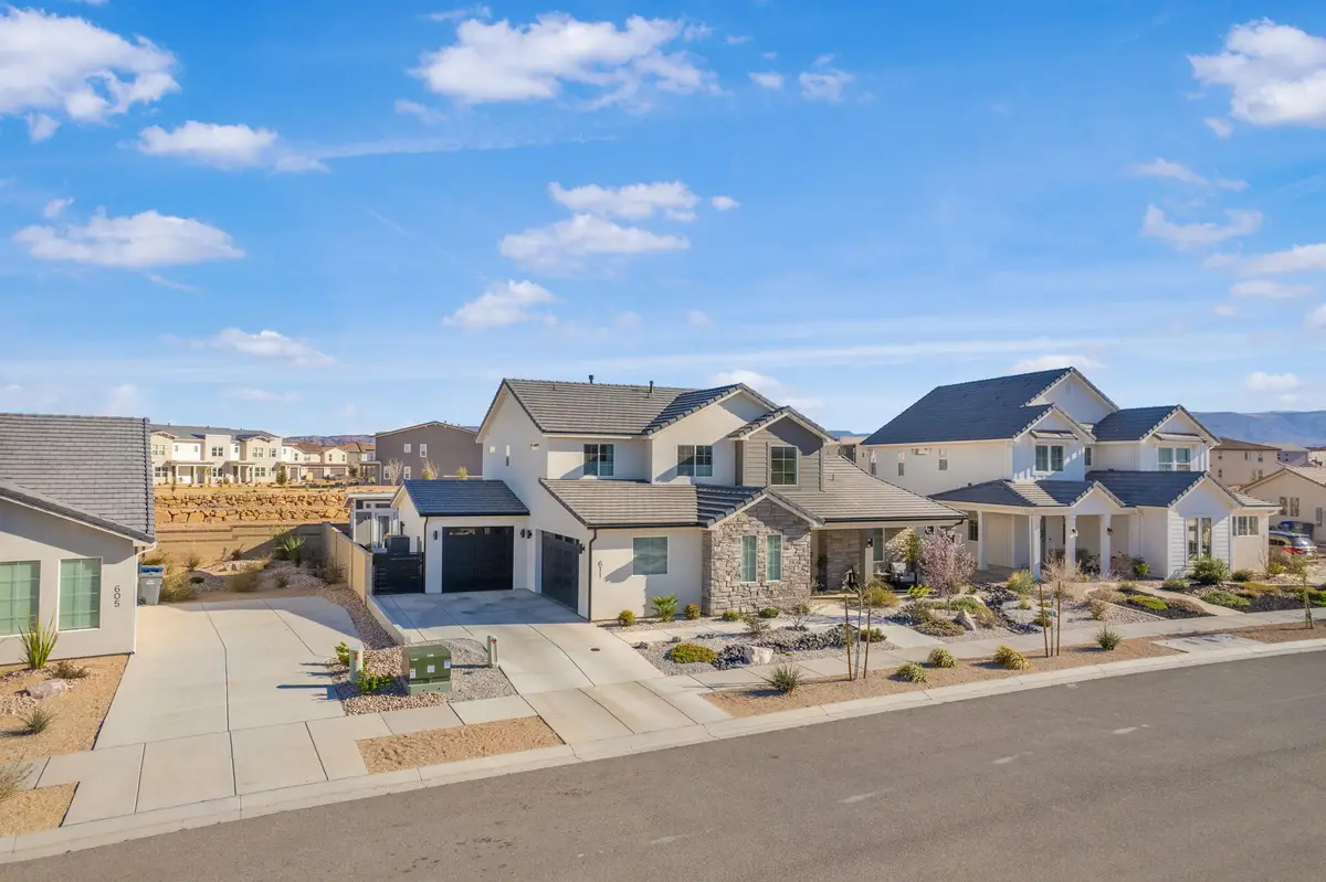 611 W Alora Dr, Saint George, UT 84790 - #1