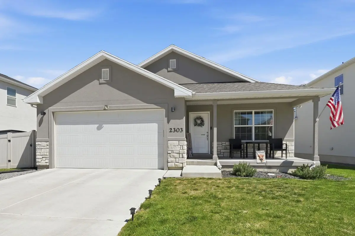 2303 E Tumbleweed Rd, Eagle Mountain, UT 84005 - #1