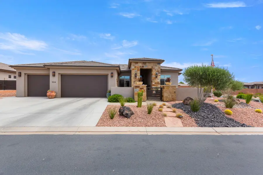 534 W Fitness Way, Ivins, UT 84738 - #2