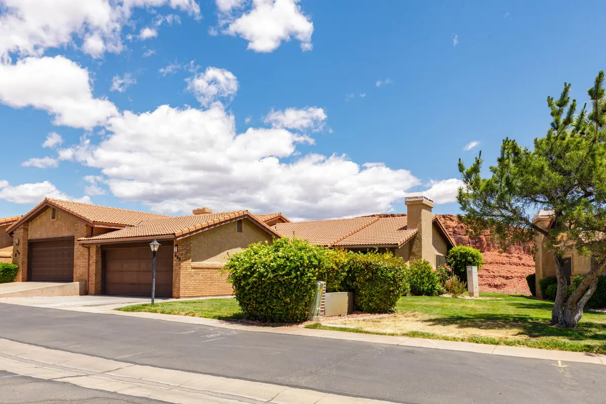 652 N Ridge Rim Way, Saint George, UT 84770 - #1