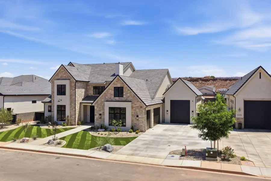 2315 S Crimson Cliffs Way, Saint George, UT 84790 - #2