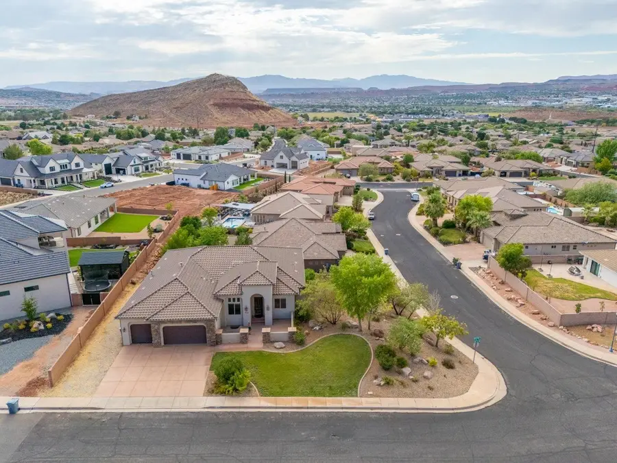 2104 S Corral Way, Washington, UT 84780 - #3