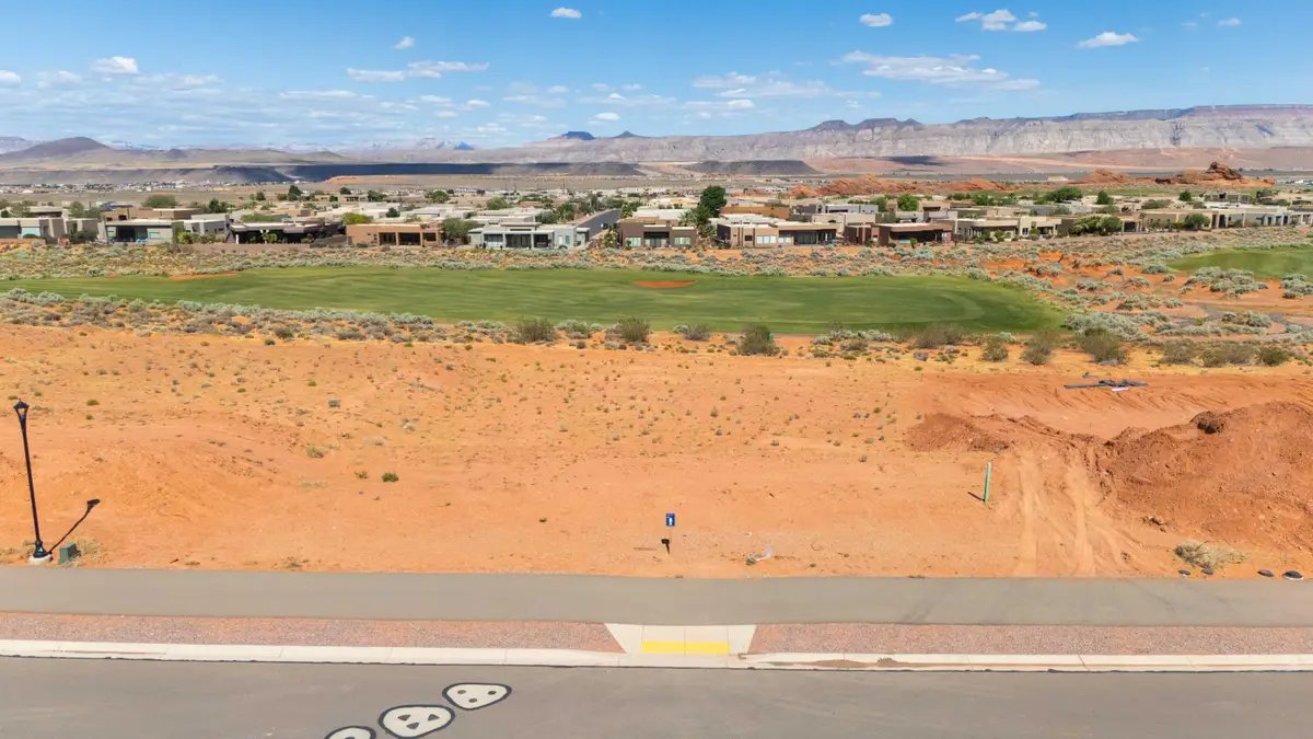 3227 S Endless Trail, Hurricane, UT 84737 - #1