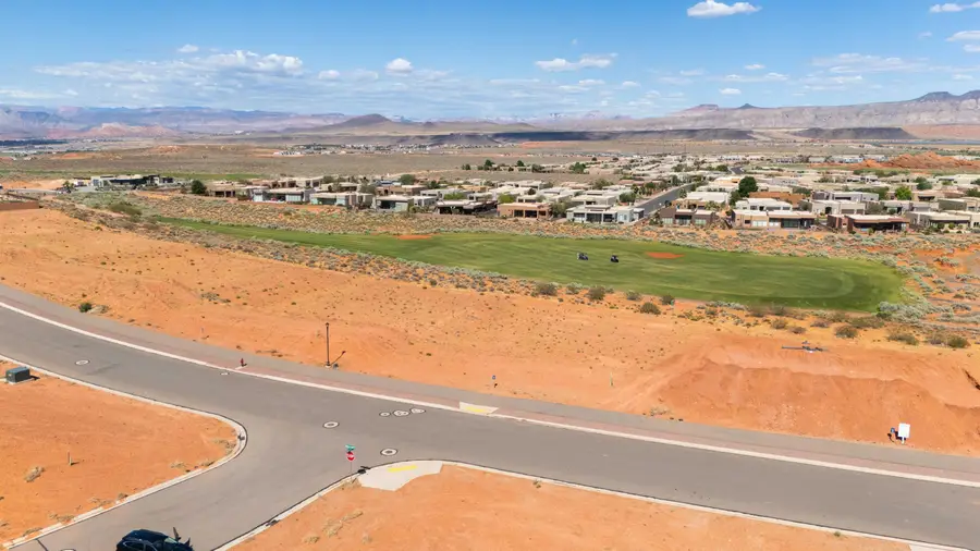 3227 S Endless Trail, Hurricane, UT 84737 - #3