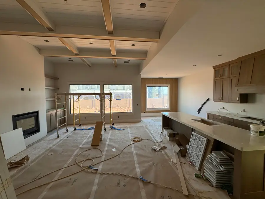 2002 N Creek Side Ct, Washington, UT 84780 - #2