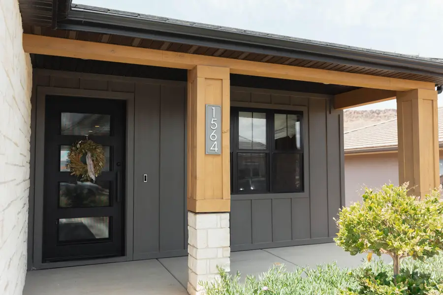 1564 S Amity Ln Ln, Washington, UT 84780 - #2