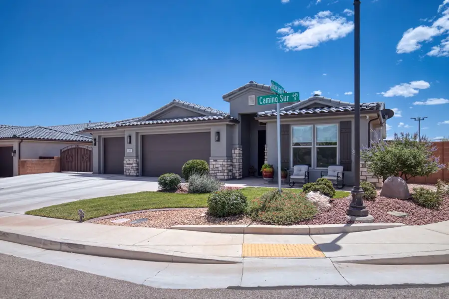353 W Camino Sur, Washington, UT 84780 - #3