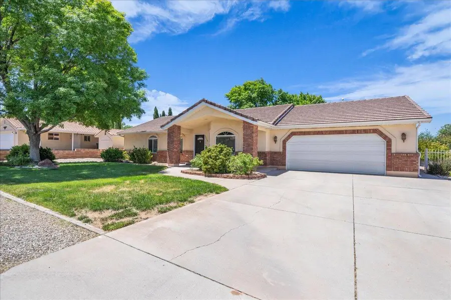 3038 S Willow Dr, Saint George, UT 84790 - #2