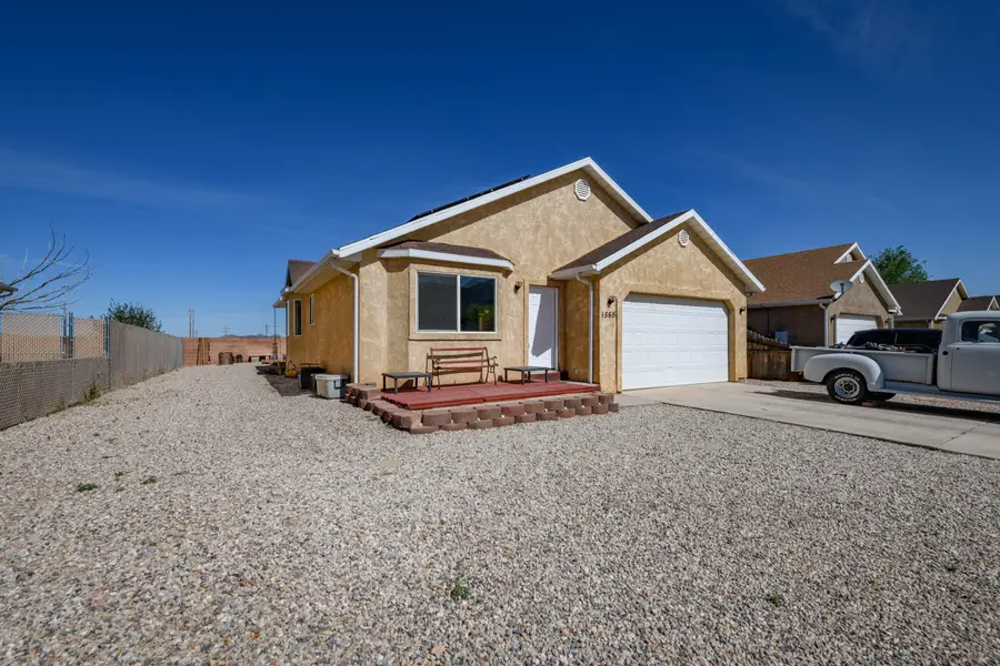 1565 N North Cedar Blvd, Cedar City, UT 84721 - #3