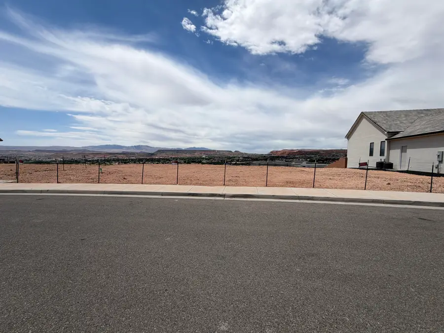 Ridgeline Cir, Saint George, UT 84790 - #2
