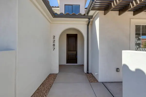 2287 E Crestas Alley, Washington, UT 84780
