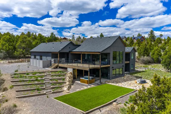 3780 N Royal Dr, Duck Creek, UT 84762