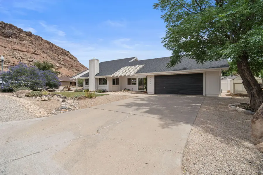 3335 S Comanche Rd, Saint George, UT 84790 - #2