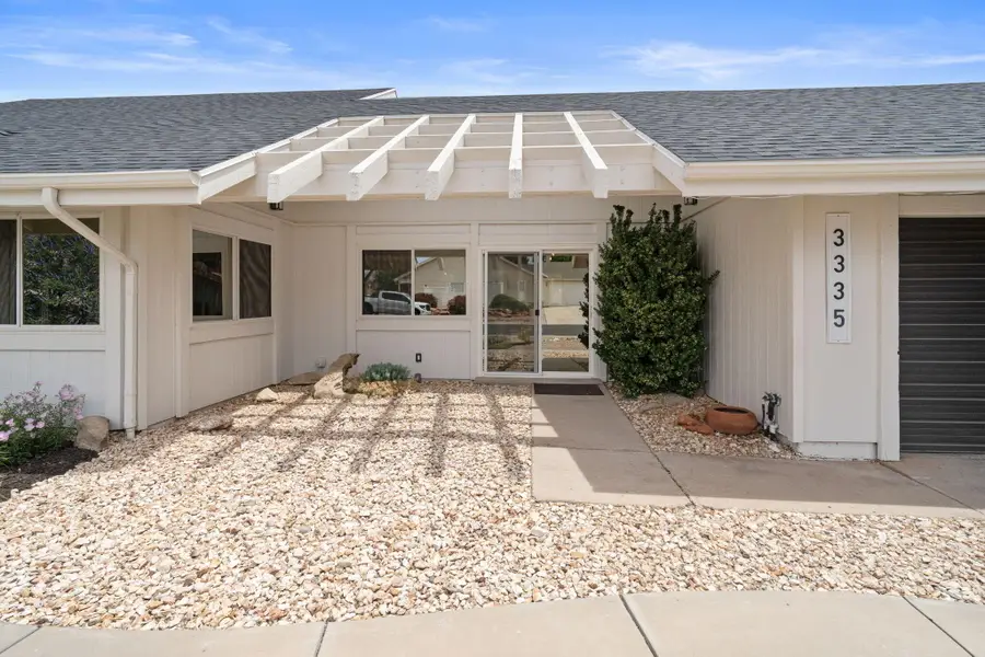 3335 S Comanche Rd, Saint George, UT 84790 - #3