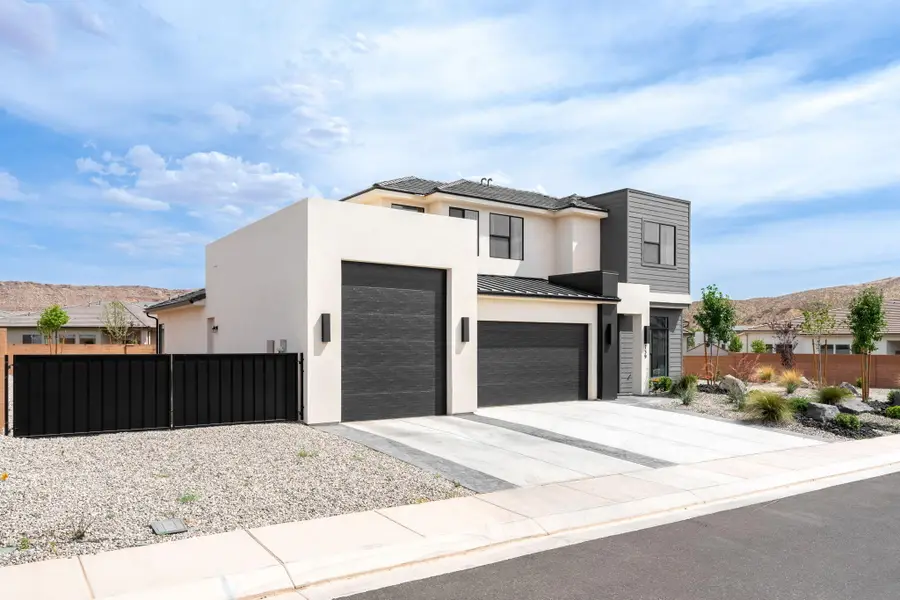 739 S Middle Creek Dr, Washington, UT 84780 - #3