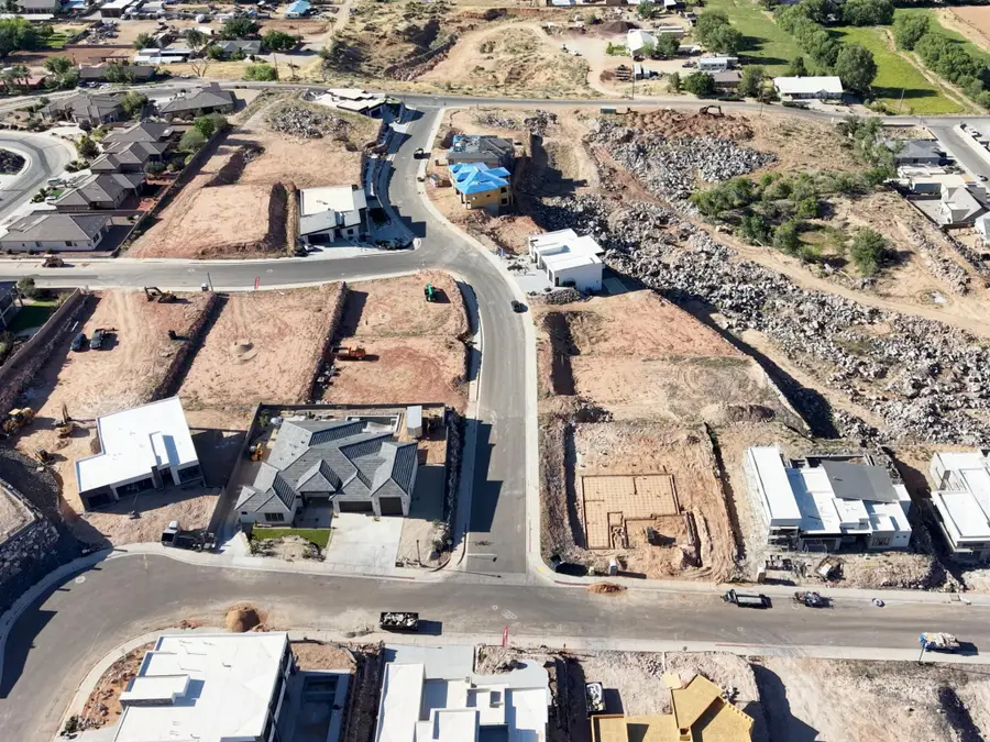 745 S 1360, Hurricane, UT 84737 - #2
