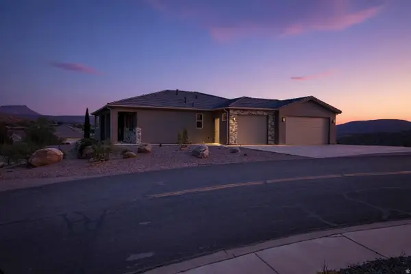 217 W Terrace Cir, Toquerville, UT 84774