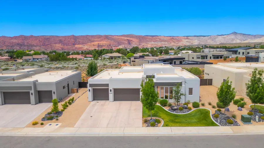 5459 N Northgate Peaks Dr, Saint George, UT 84770 - #3