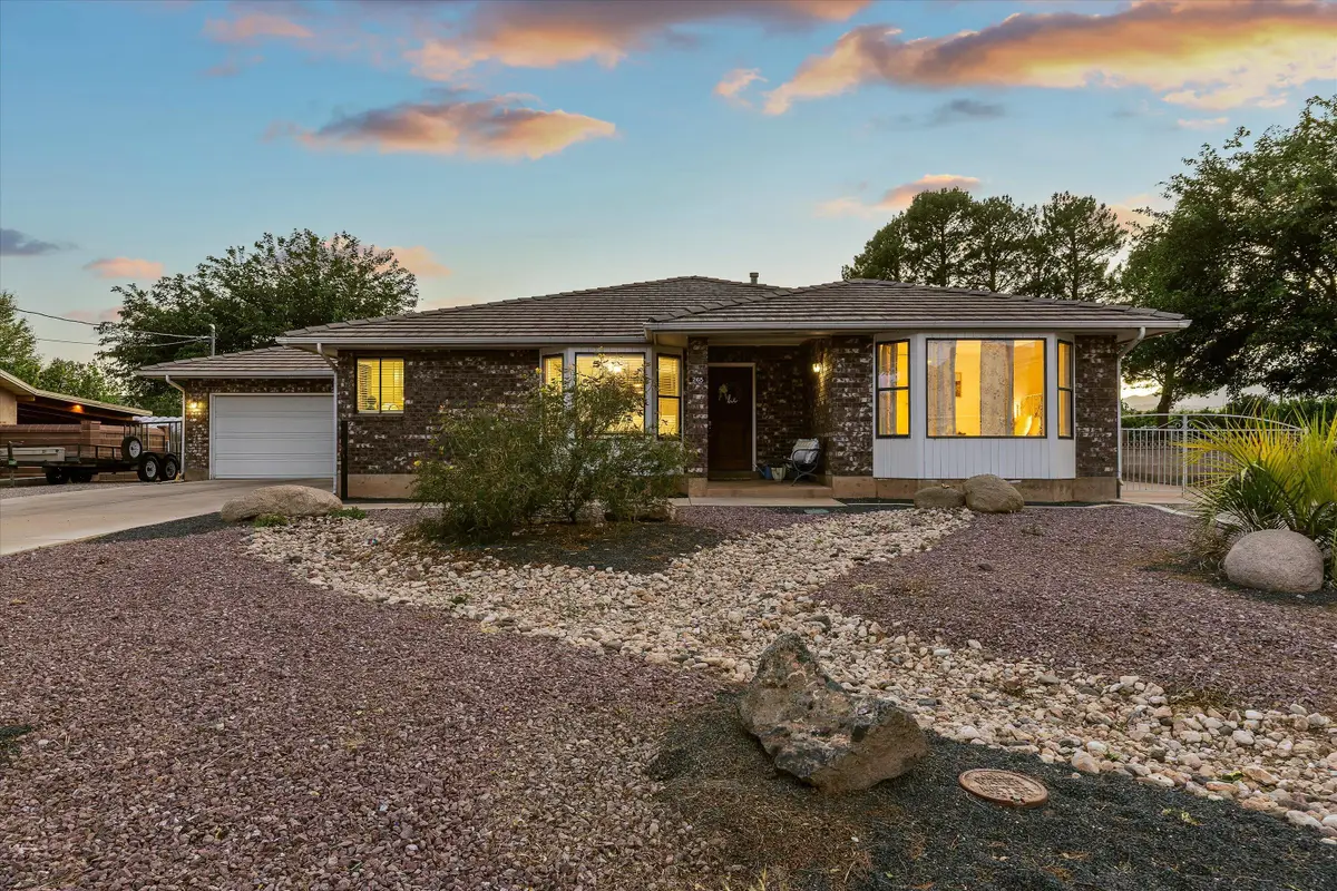 265 N 300, La Verkin, UT 84745 - #1