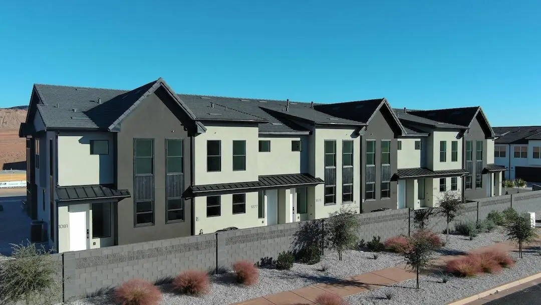 1095 W Albertine Ln, Saint George, UT 84790 - #1