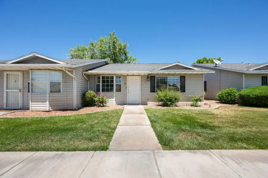 1015 S River Rd #6, Saint George, UT 84790 - #2