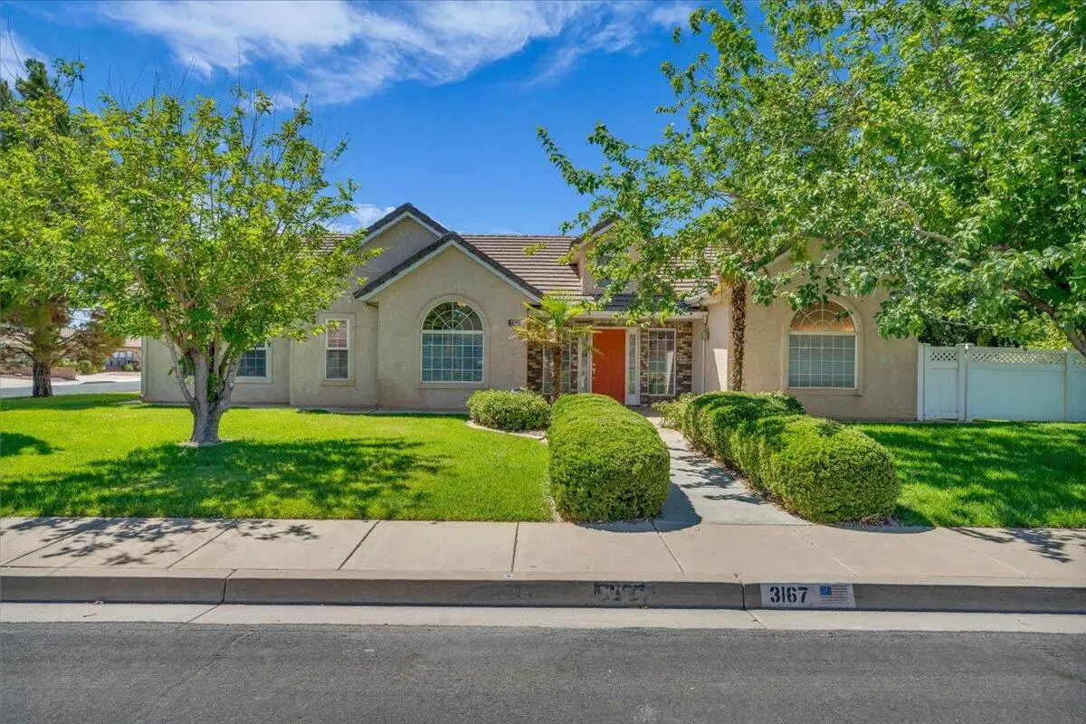 3167 Canyon View Dr, Santa Clara, UT 84765 - #1