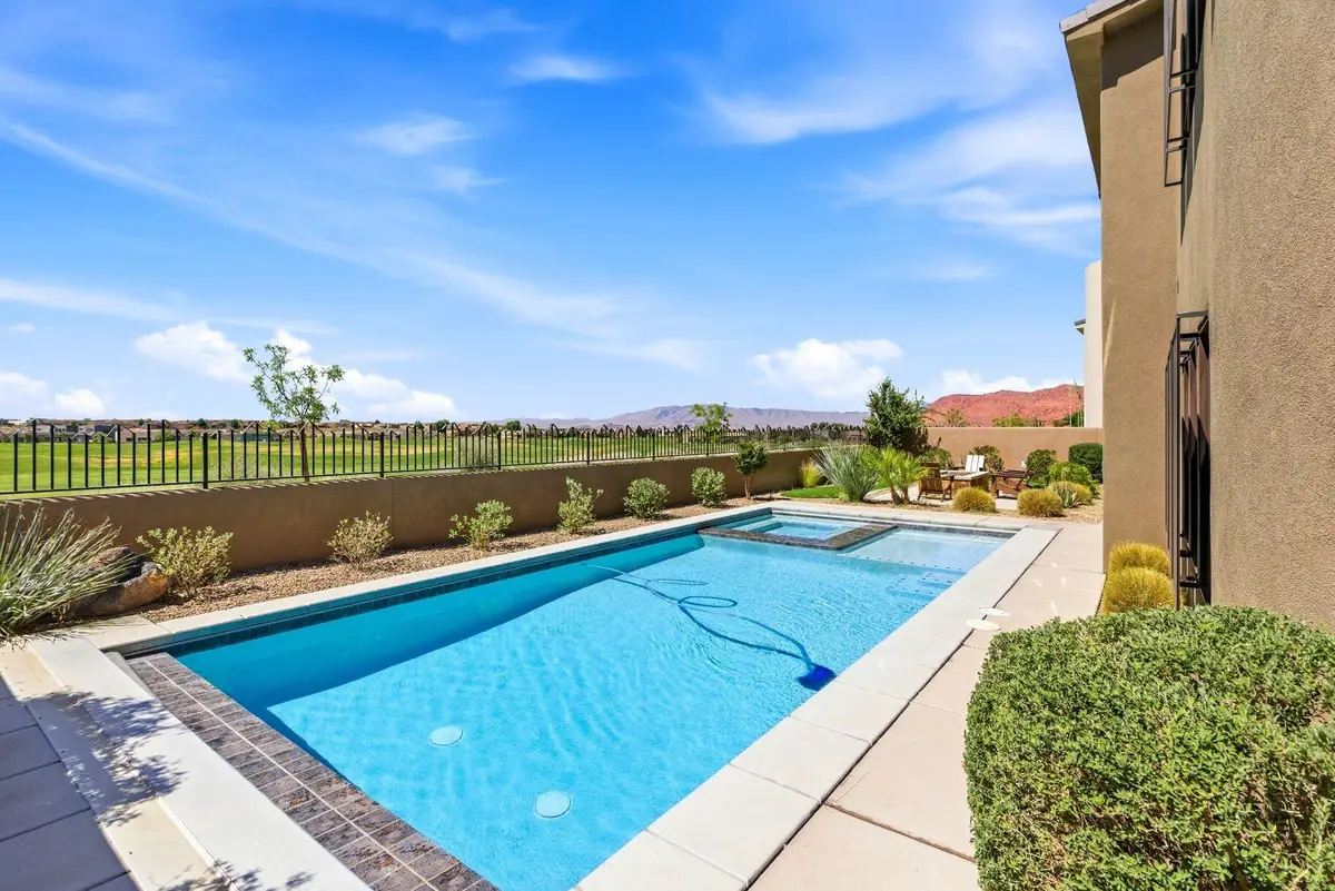 1451 W Shinnecock Dr, Saint George, UT 84770 - #1