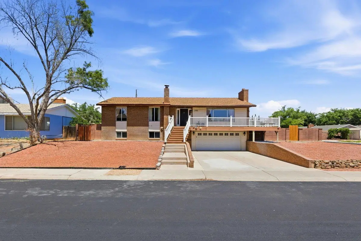 2496 Crestview Dr, Santa Clara, UT 84765 - #1