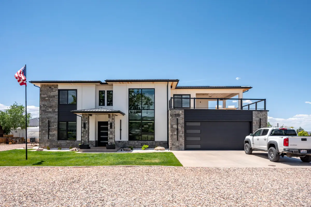 349 N 400, Parowan, UT 84761 - #1