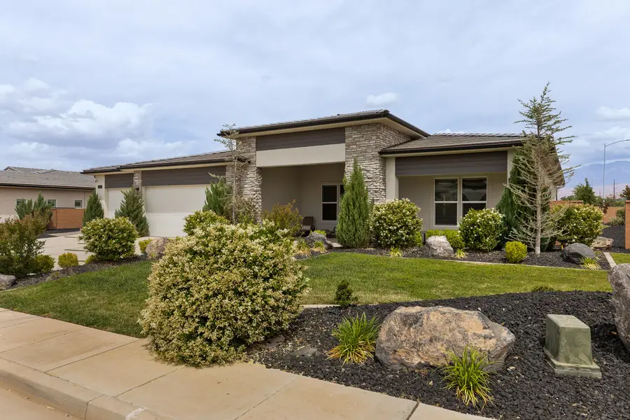 6 W Elinor Ln, Washington, UT 84780 - #2