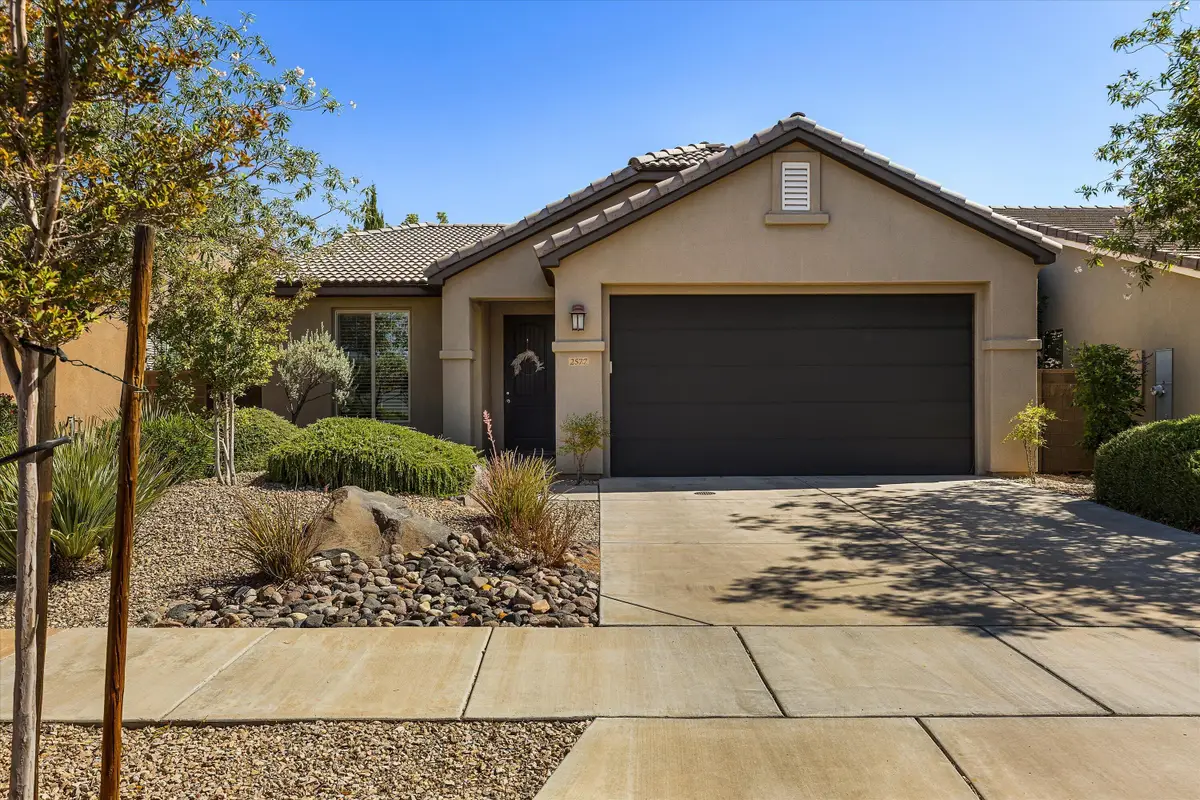 2577 E Hilltop Ledge Dr, Washington, UT 84780 - #1