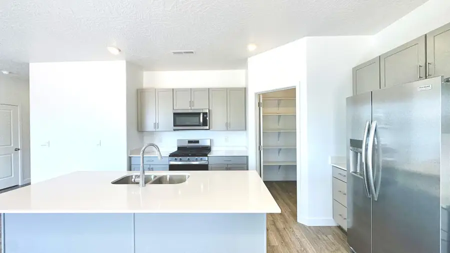 1486 S Wagon Box Way, Washington, UT 84780 - #2
