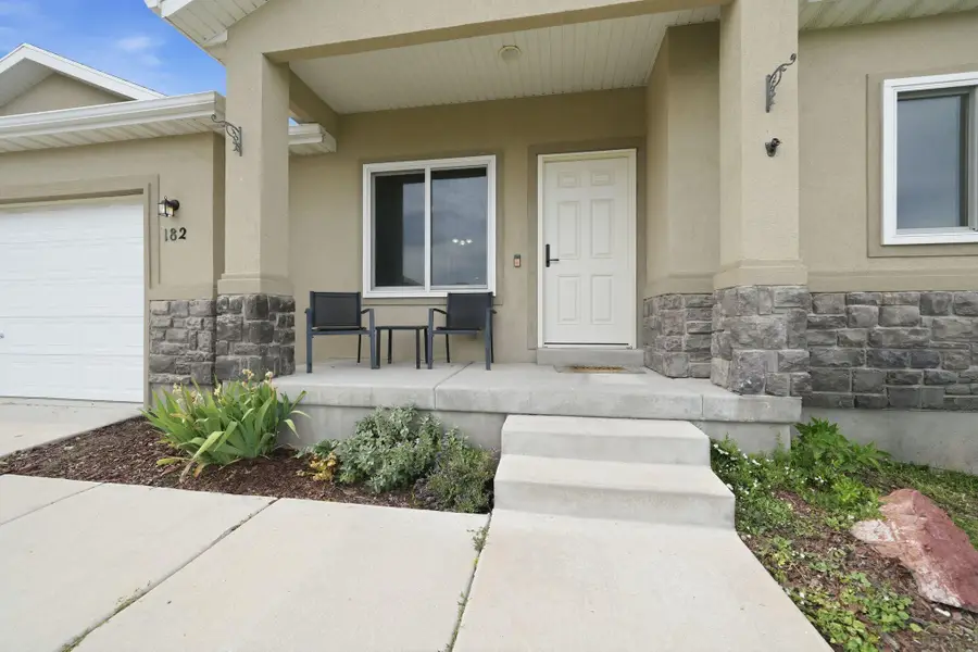 182 W Casi Way, Saratoga Springs, UT 84045 - #3