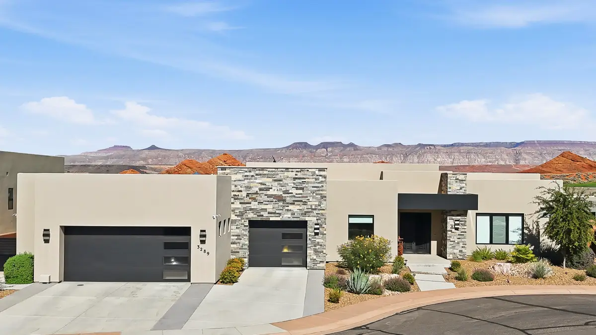 3289 S Drifting Dunes Ln, Hurricane, UT 84737 - #1
