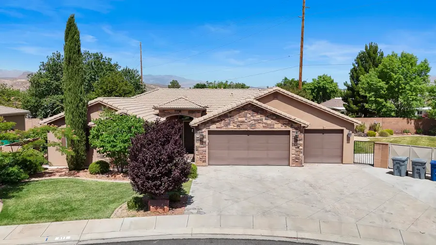 811 N Swiss Haven Cir, Santa Clara, UT 84765 - #2