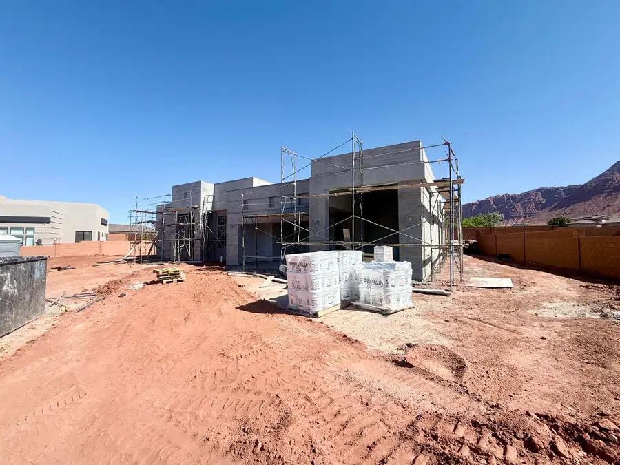 562 W 30, Ivins, UT 84738 - #2