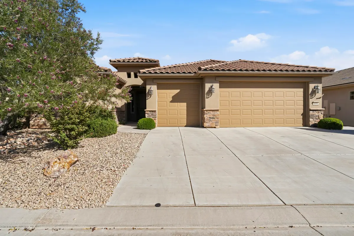 1494 W Songbird Dr, Saint George, UT 84790 - #1
