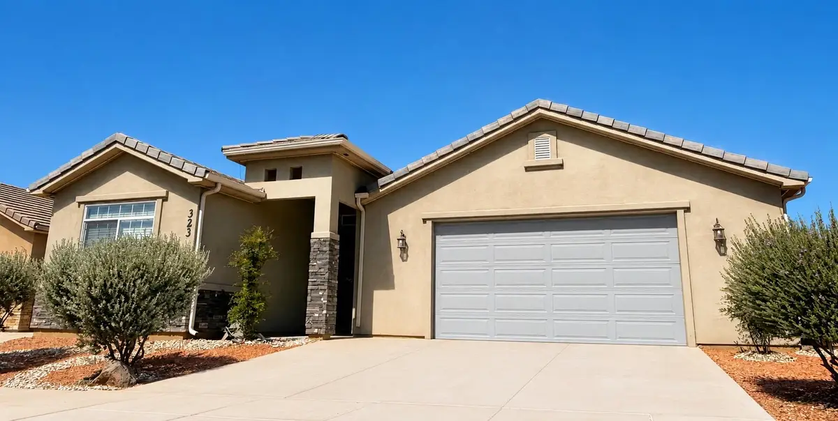 323 N 725, Hurricane, UT 84737 - #1