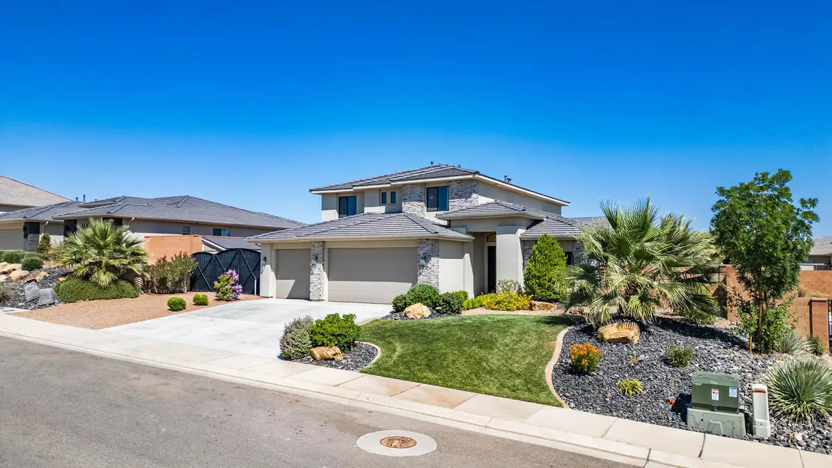2011 E Mountain Trail, Saint George, UT 84790 - #1