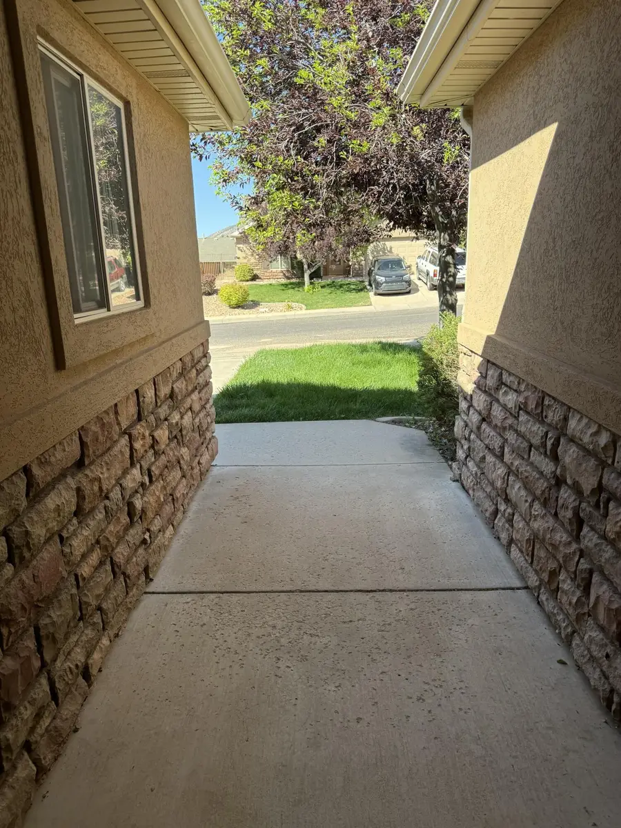 1434 Southern View Dr, Cedar City, UT 84720 - #2
