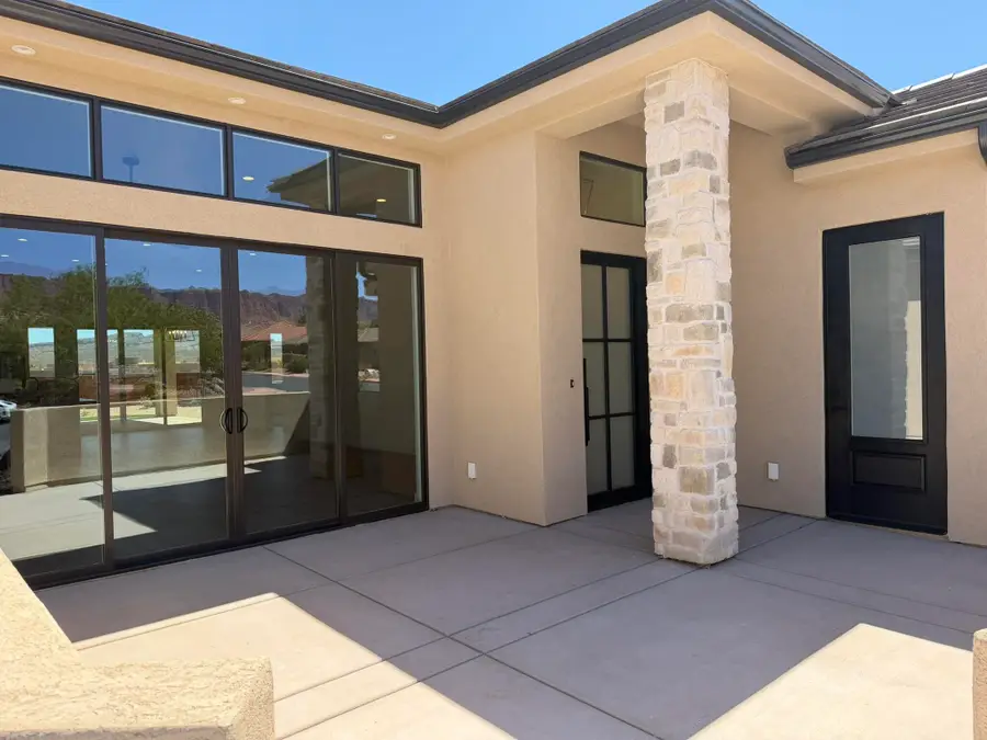 522 W Ithaca Dr, Ivins, UT 84738 - #3