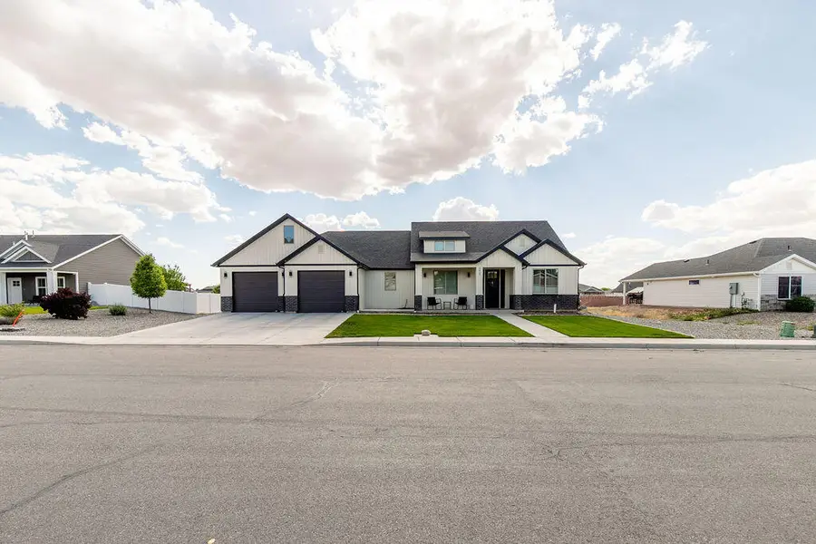 4413 N Half Mile Rd, Cedar City, UT 84720 - #2