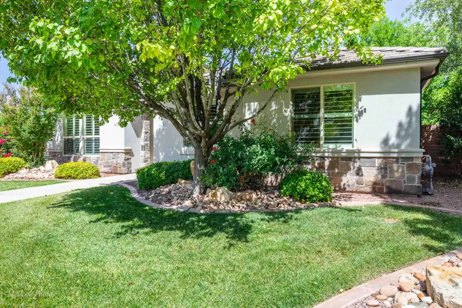 110 S Chalon Dr, Saint George, UT 84770 - #3