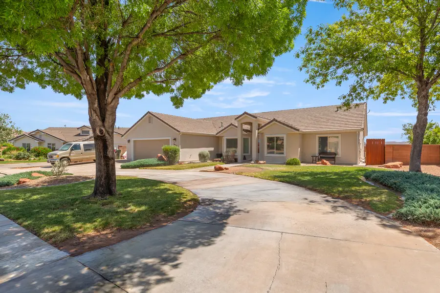 1025 S 375 St, Ivins, UT 84738 - #2