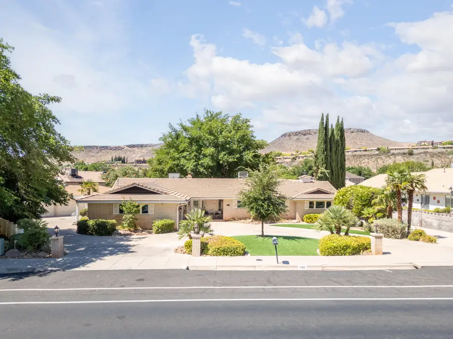 539 W Diagonal St, Saint George, UT 84770 - #3